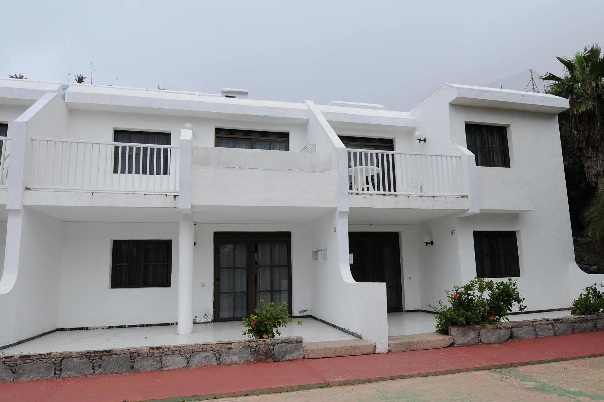 Apartamentos Blue Star Puerto Rico  Buitenkant foto